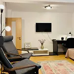 Joy Nemoianu 8d Apartment Timisoara