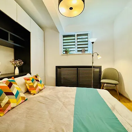 Апартаменти Joy Nemoianu 8d